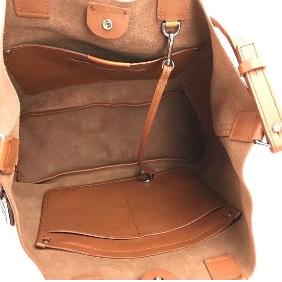 Shinola Detroit Women's Medium Classic Signature Bourbon Leather Tote. - Picture 7 of 8